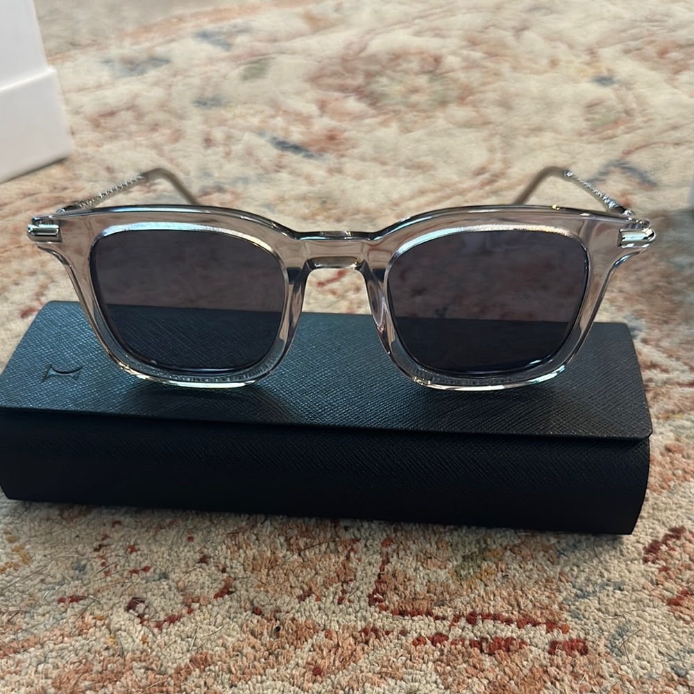 Hills Unisex Glasses